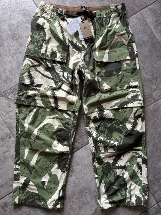 Nike ACG Other - Nike ACG Smith Summit UV Repel 2 In 1 Cargo Pants Camo Green Men's  IH3577-229
